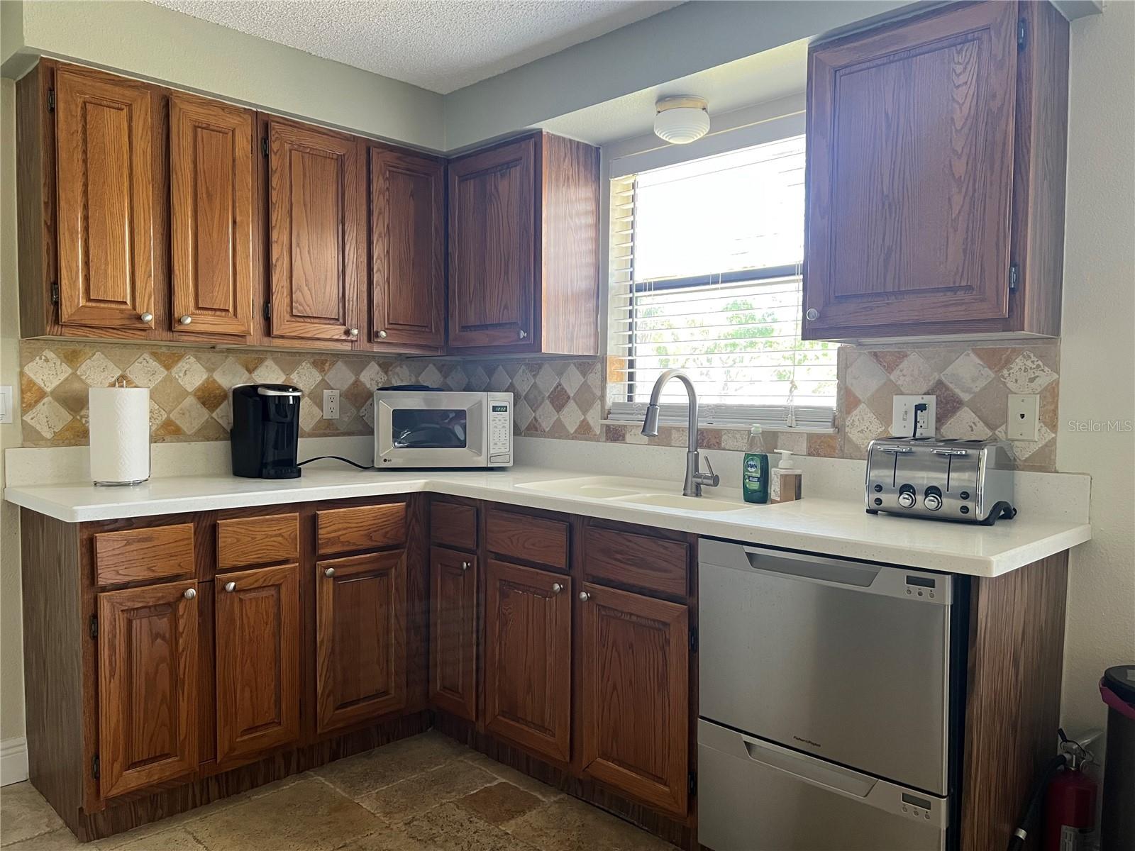 2816 N LOCKWOOD MEADOWS BLVD, SARASOTA, FL, 34234