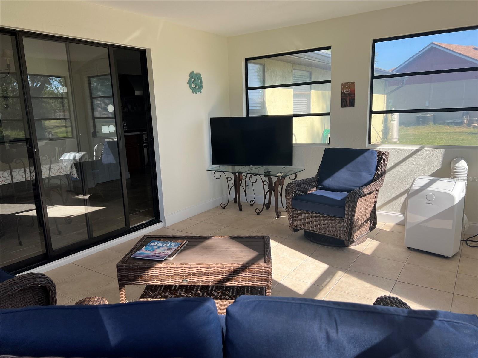 2816 N LOCKWOOD MEADOWS BLVD, SARASOTA, FL, 34234