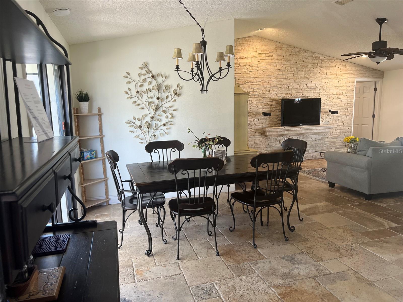 2816 N LOCKWOOD MEADOWS BLVD, SARASOTA, FL, 34234