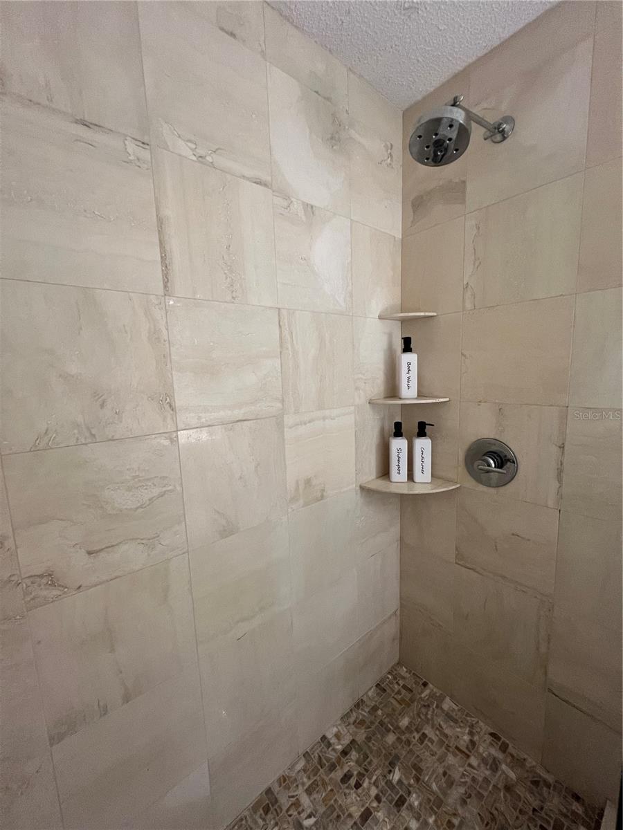 2816 N LOCKWOOD MEADOWS BLVD, SARASOTA, FL, 34234