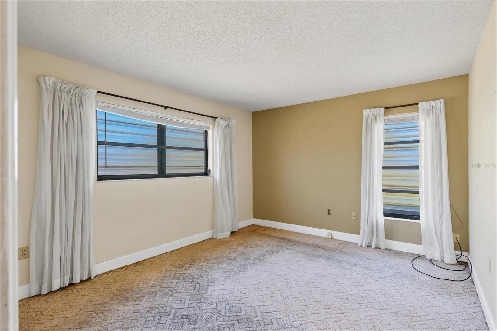 5049 INVERNESS DR, SARASOTA, FL, 34243