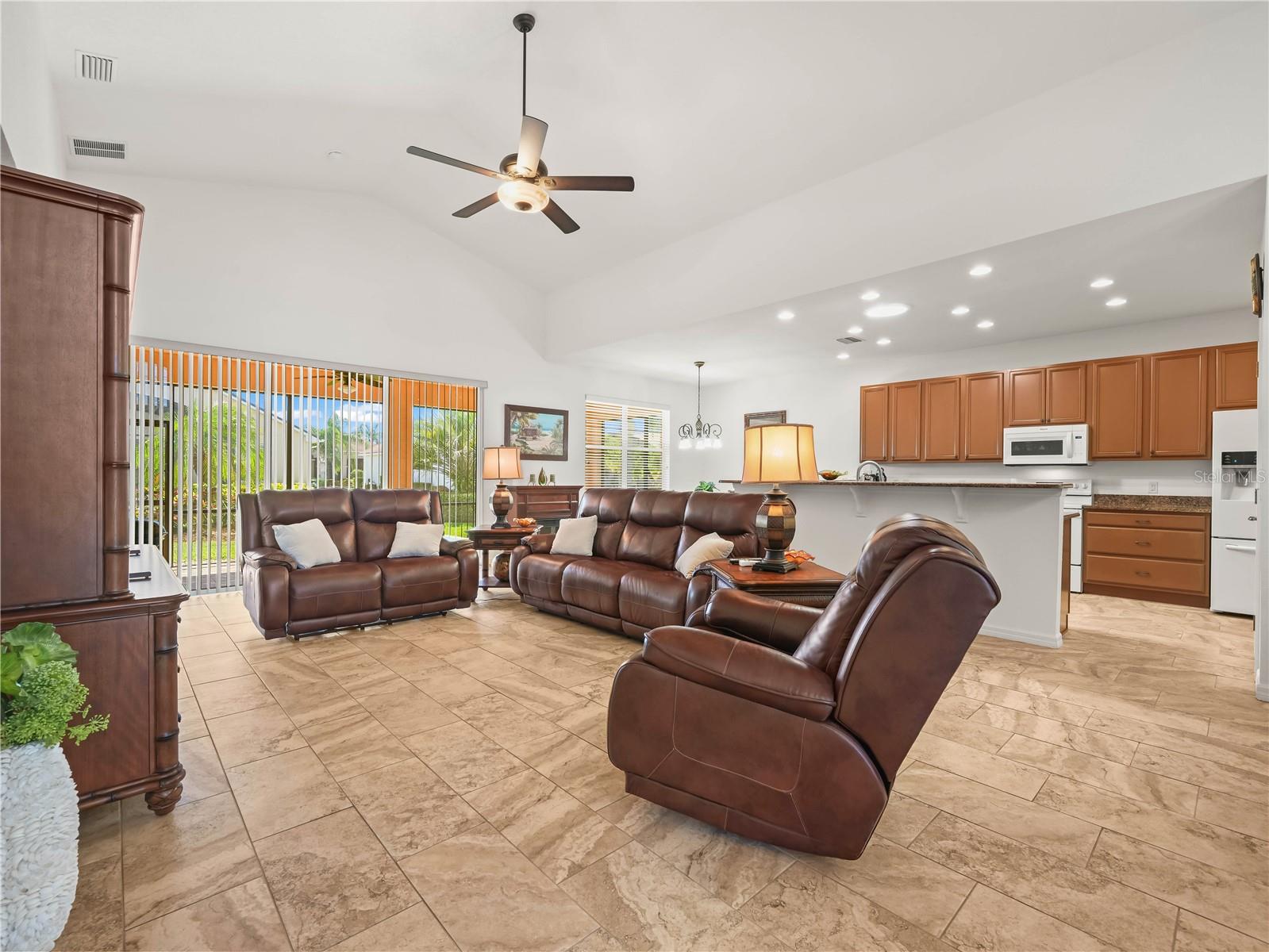 4313 HEATH LAND LN, LAKE WALES, FL, 33859