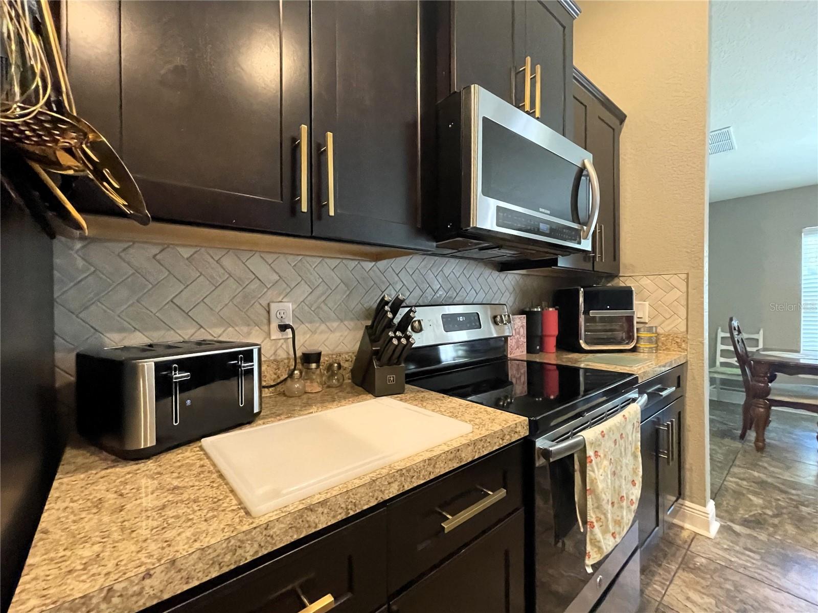 12342 QUIGLEY AVE, WEEKI WACHEE, FL, 34614