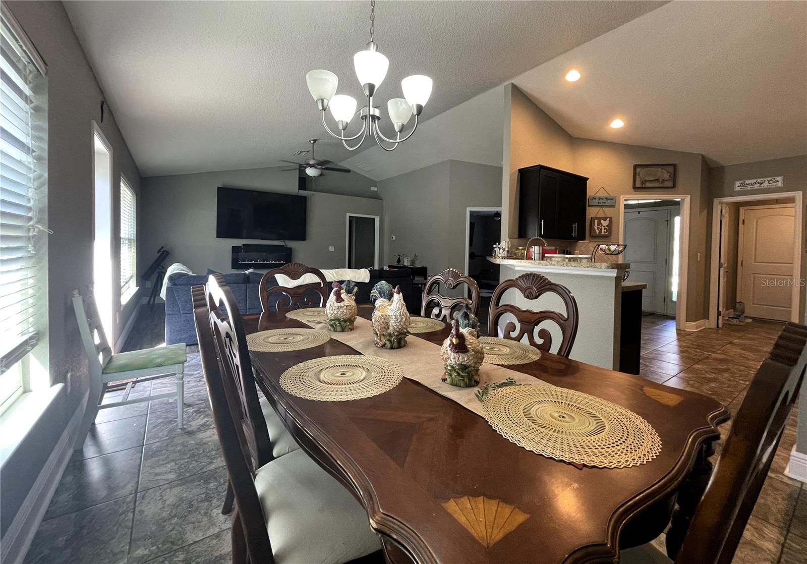 12342 QUIGLEY AVE, WEEKI WACHEE, FL, 34614