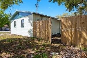 8501 RIVER OAKS DR, TAMPA, FL, 33615