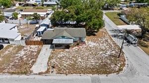 8501 RIVER OAKS DR, TAMPA, FL, 33615