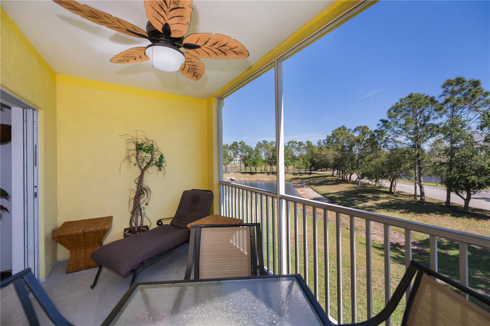 2060 WILLOW HAMMOCK CIR #207, PUNTA GORDA, FL, 33983