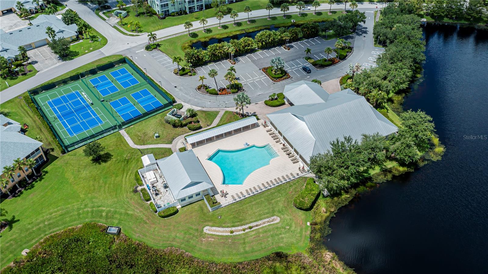 2060 WILLOW HAMMOCK CIR #207, PUNTA GORDA, FL, 33983