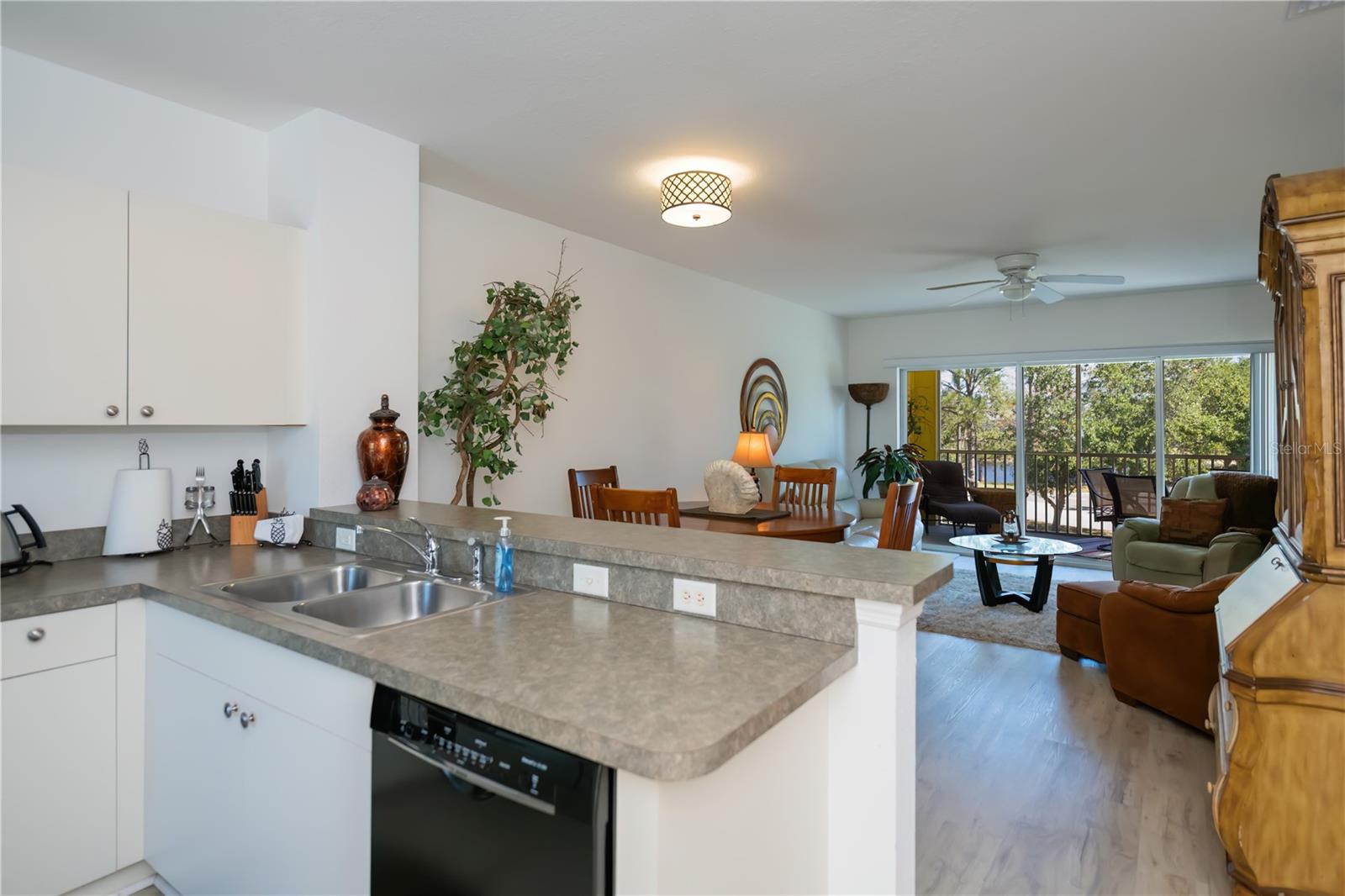 2060 WILLOW HAMMOCK CIR #207, PUNTA GORDA, FL, 33983