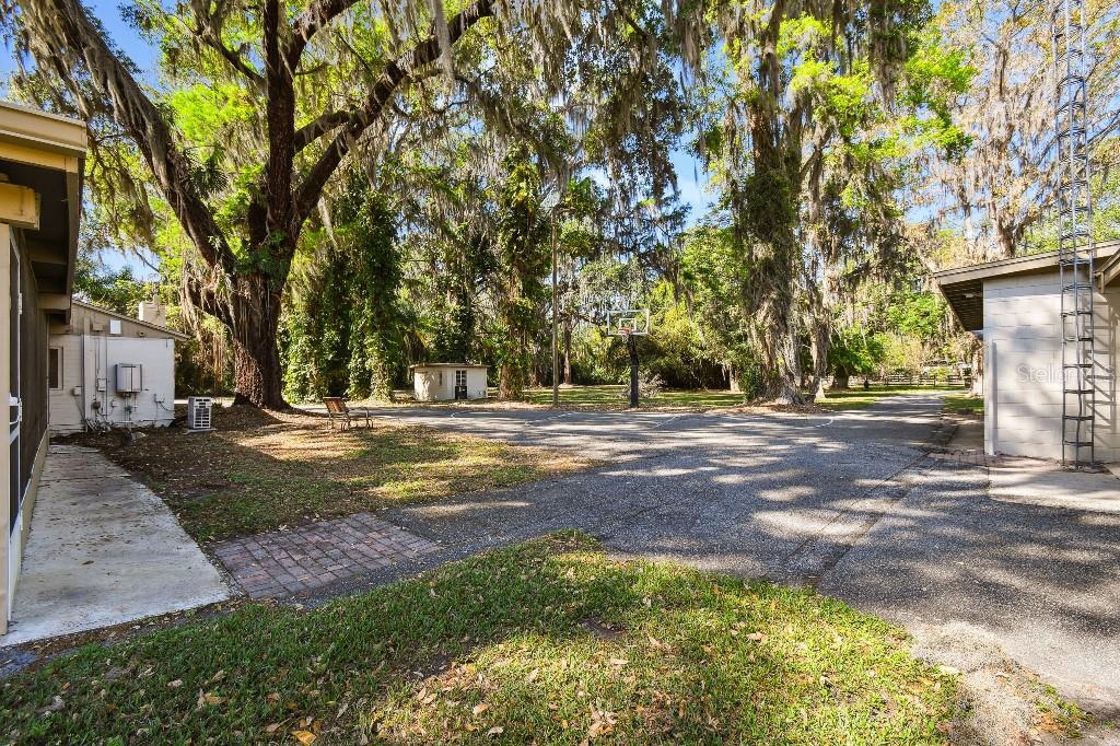 12901 BROLEMAN RD, ORLANDO, FL, 32832