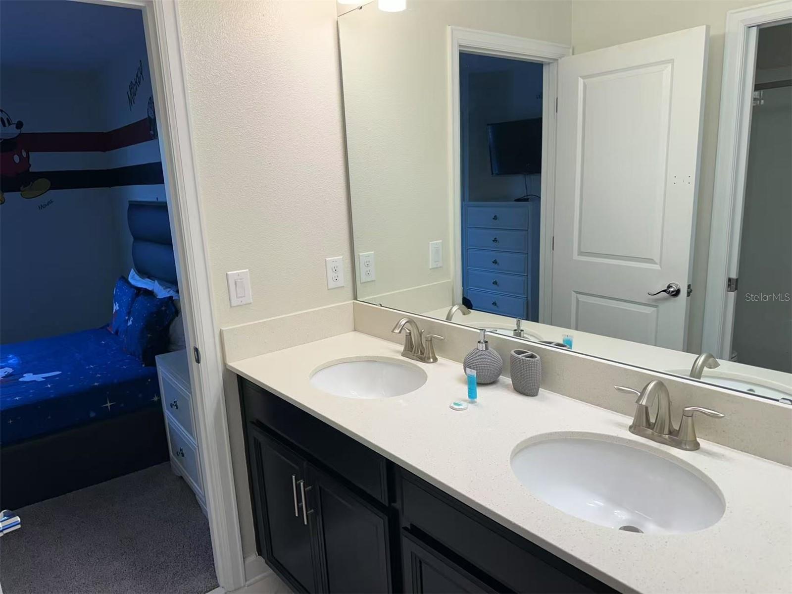 1584 PLUNKER DR, DAVENPORT, FL, 33896