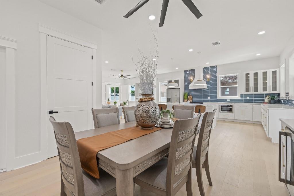 1405 50TH AVE N, ST PETERSBURG, FL, 33703