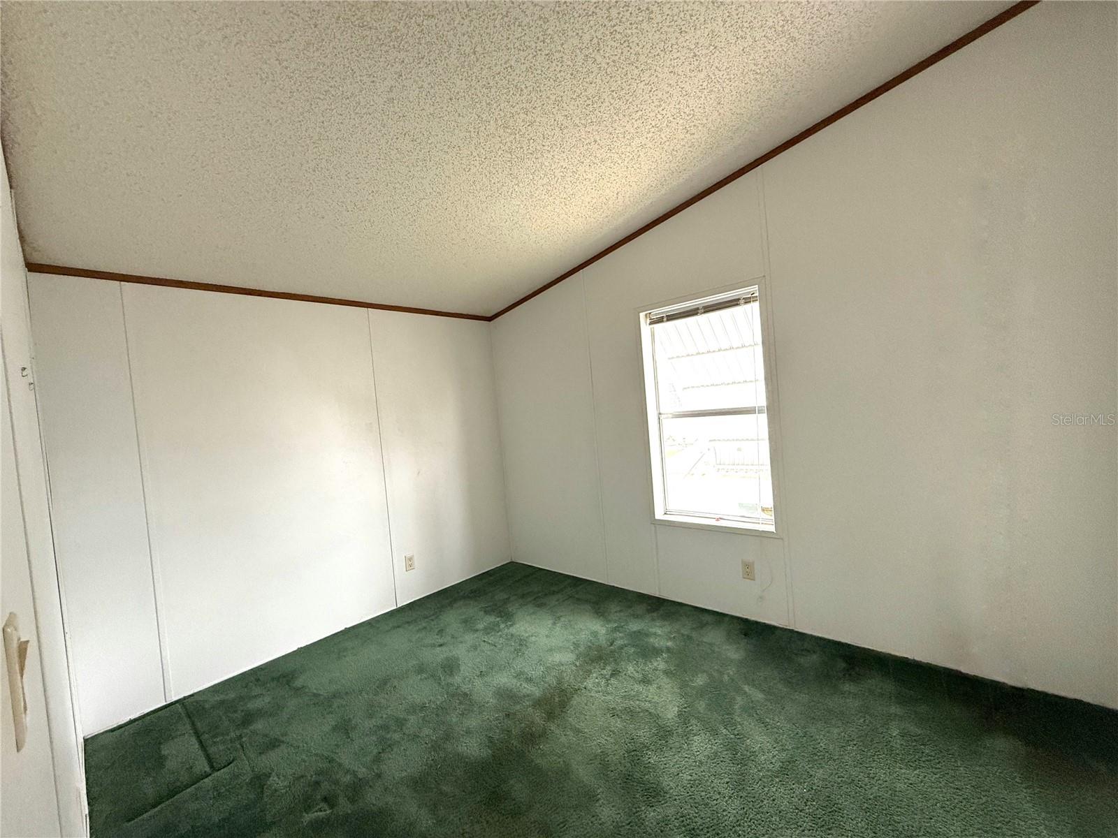 215 S PORT ROYAL LN, APOLLO BEACH, FL, 33572