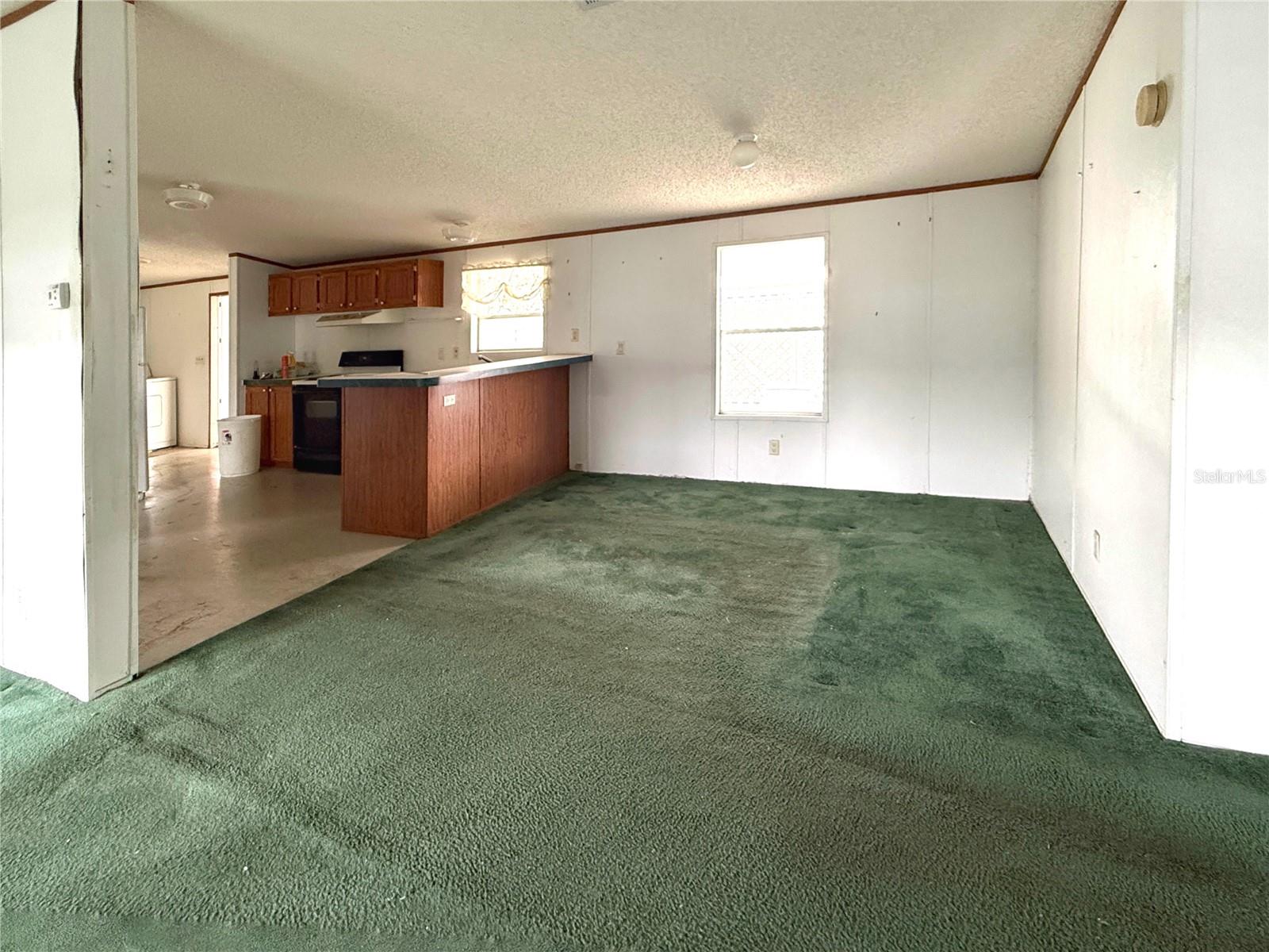 215 S PORT ROYAL LN, APOLLO BEACH, FL, 33572