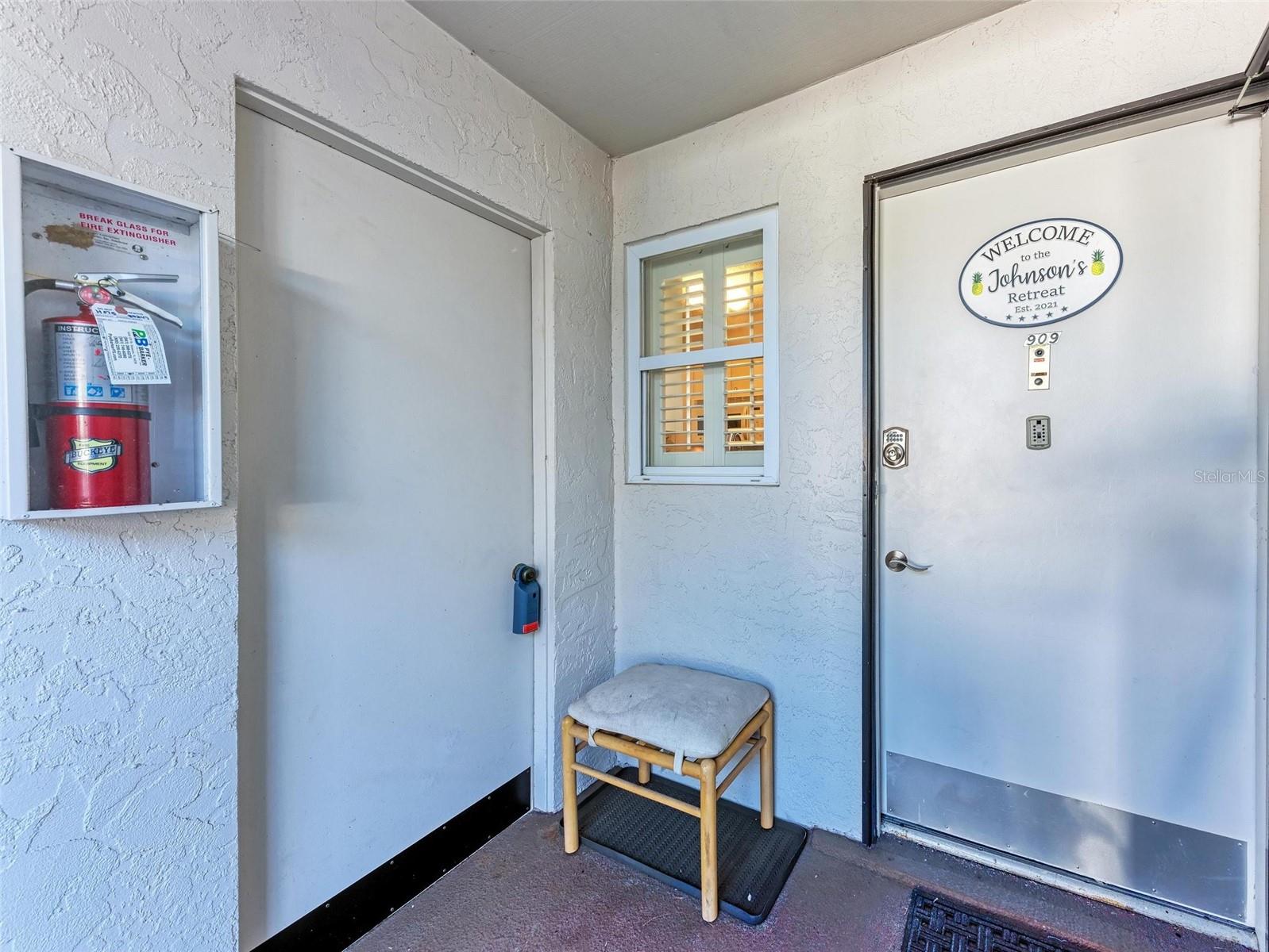 5643 MIDNIGHT PASS RD #909, SARASOTA, FL, 34242