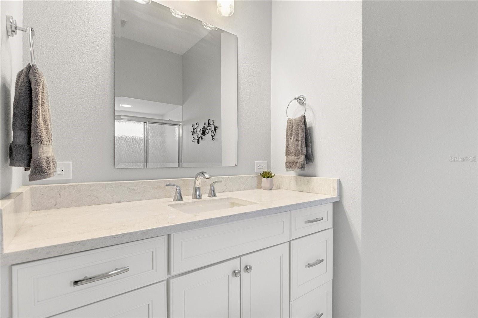566 PETREL CIR, LAKELAND, FL, 33809