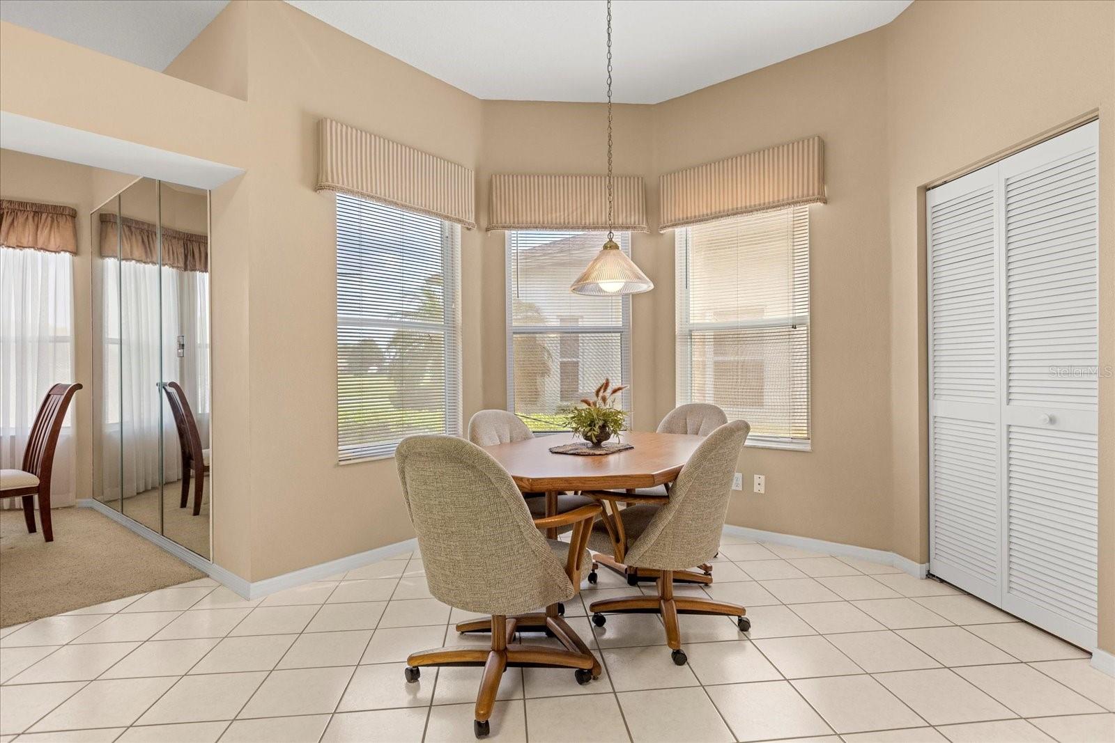 566 PETREL CIR, LAKELAND, FL, 33809