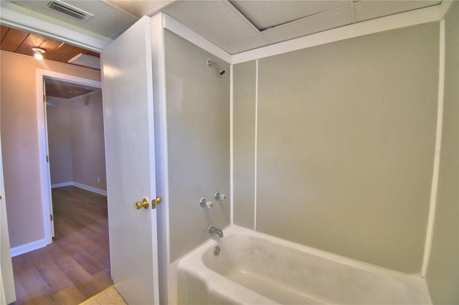 352 E HWY 630 E, FROSTPROOF, FL, 33843