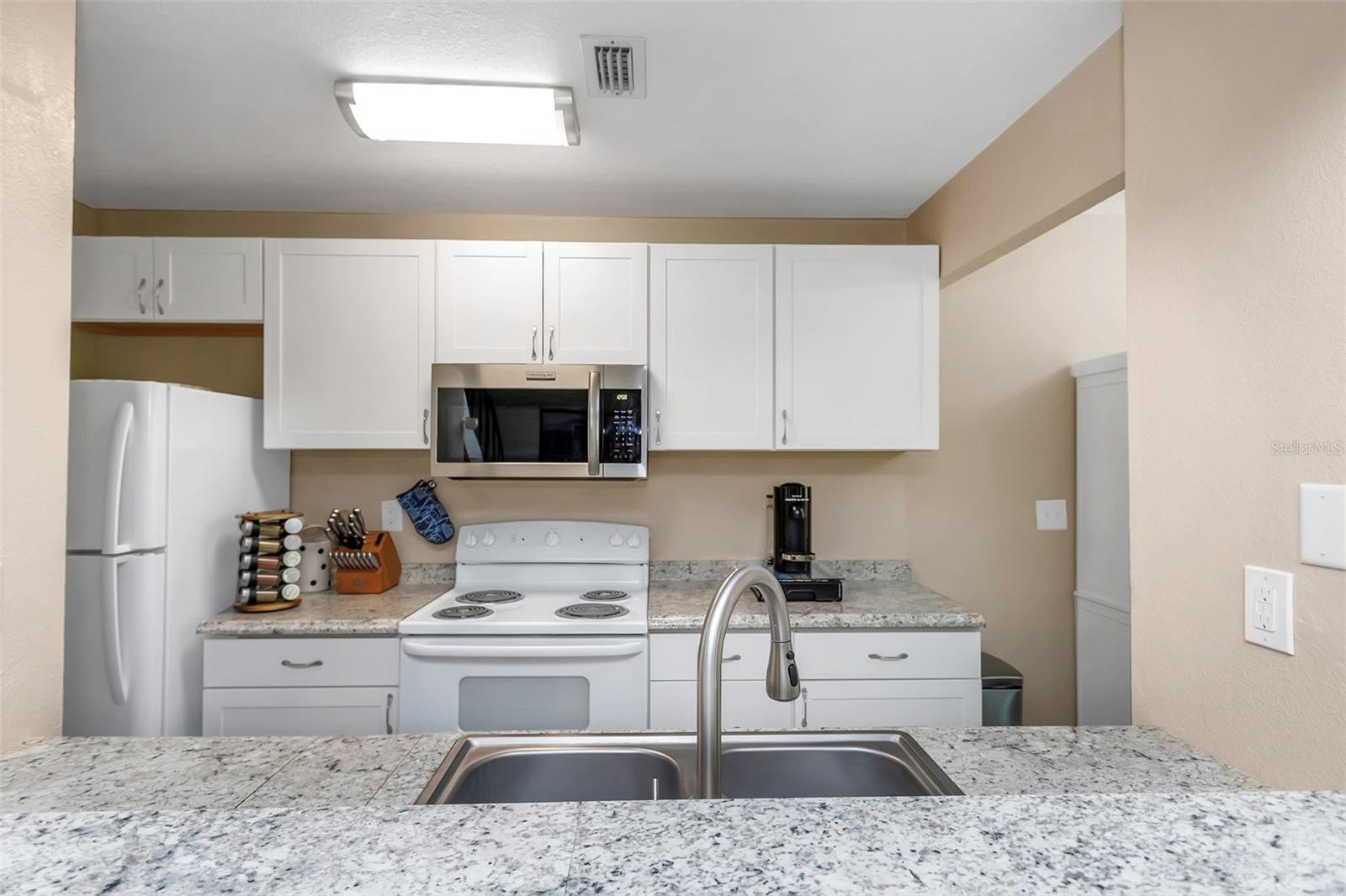 1830 BOUGH AVE #2, CLEARWATER, FL, 33760