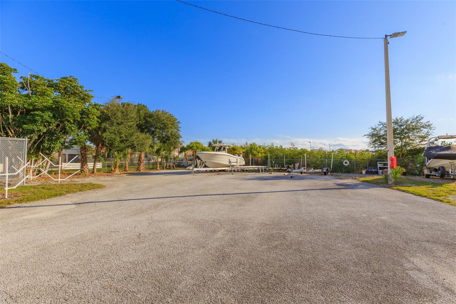 8707 SAILMAKER CT, TAMPA, FL, 33615