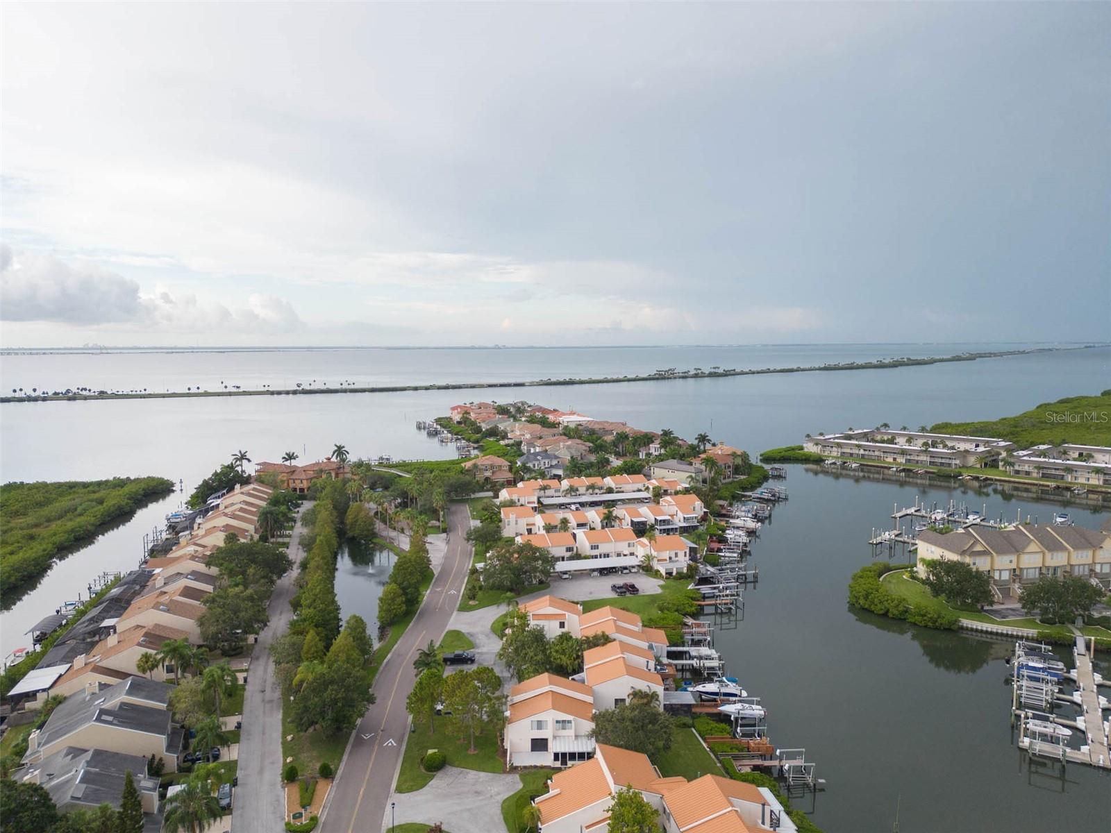 8707 SAILMAKER CT, TAMPA, FL, 33615