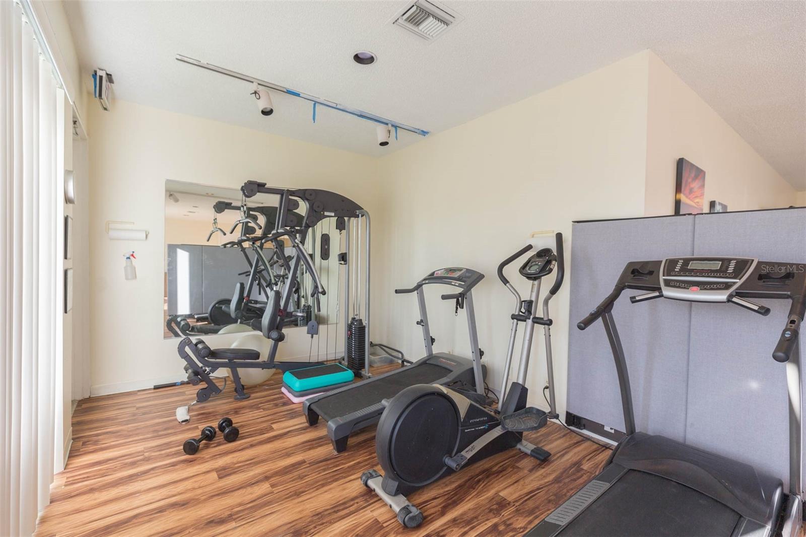 8707 SAILMAKER CT, TAMPA, FL, 33615