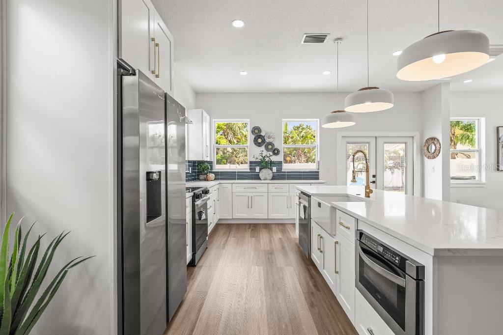 4985 16TH AVE N, ST PETERSBURG, FL, 33710