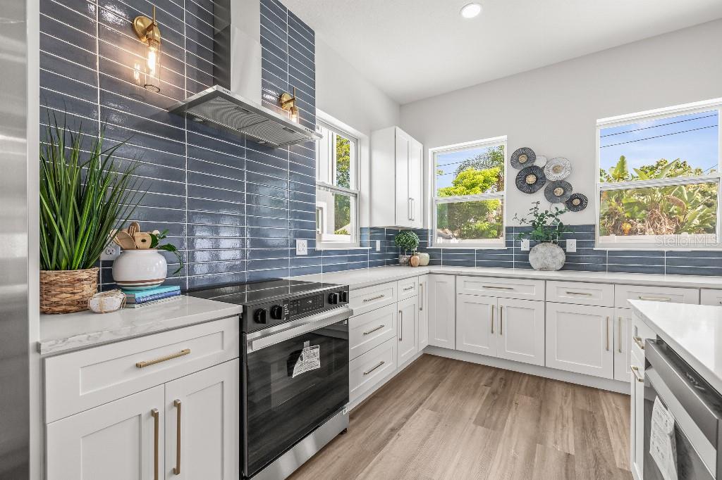 4985 16TH AVE N, ST PETERSBURG, FL, 33710