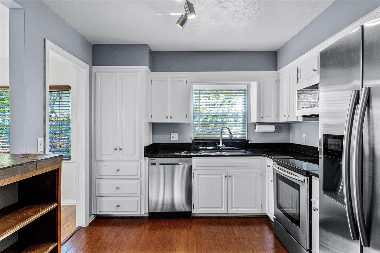 2545 DELLWOOD DR, ORLANDO, FL, 32806