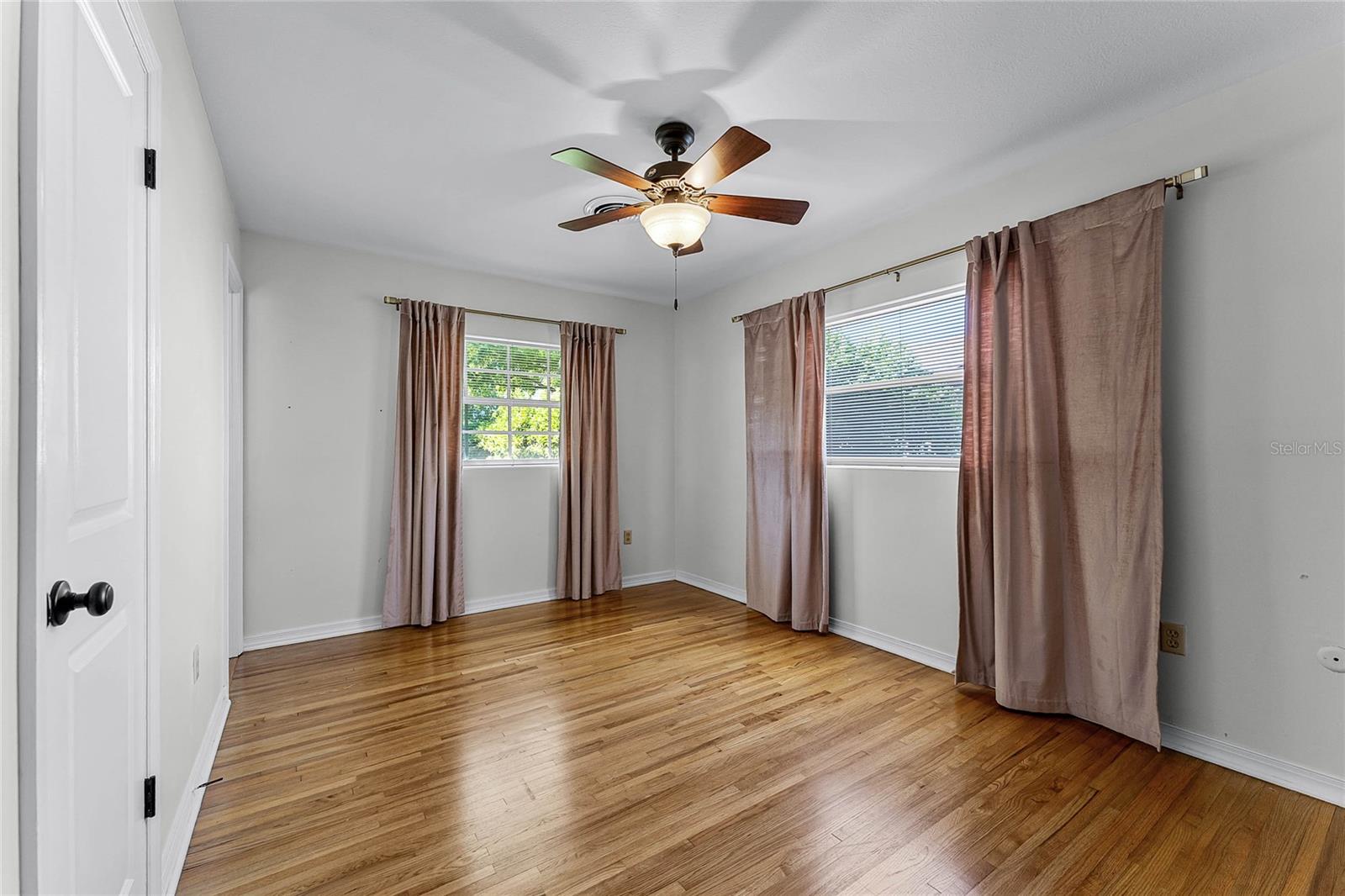 2545 DELLWOOD DR, ORLANDO, FL, 32806