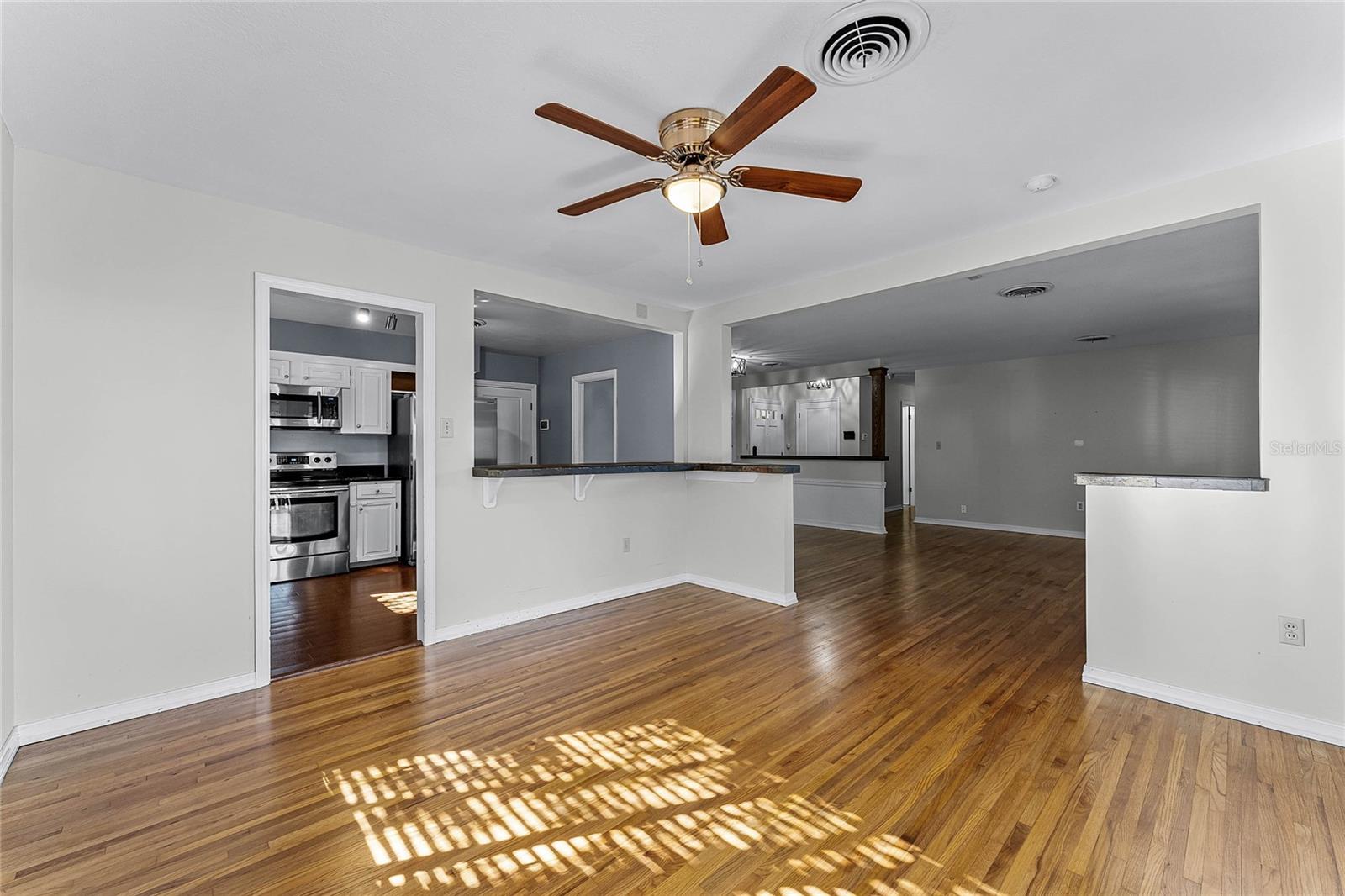 2545 DELLWOOD DR, ORLANDO, FL, 32806