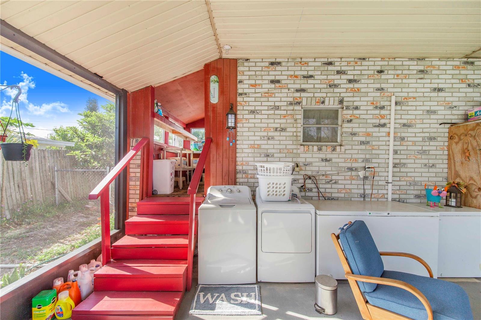 321 E MERRILL AVE, DUNDEE, FL, 33838