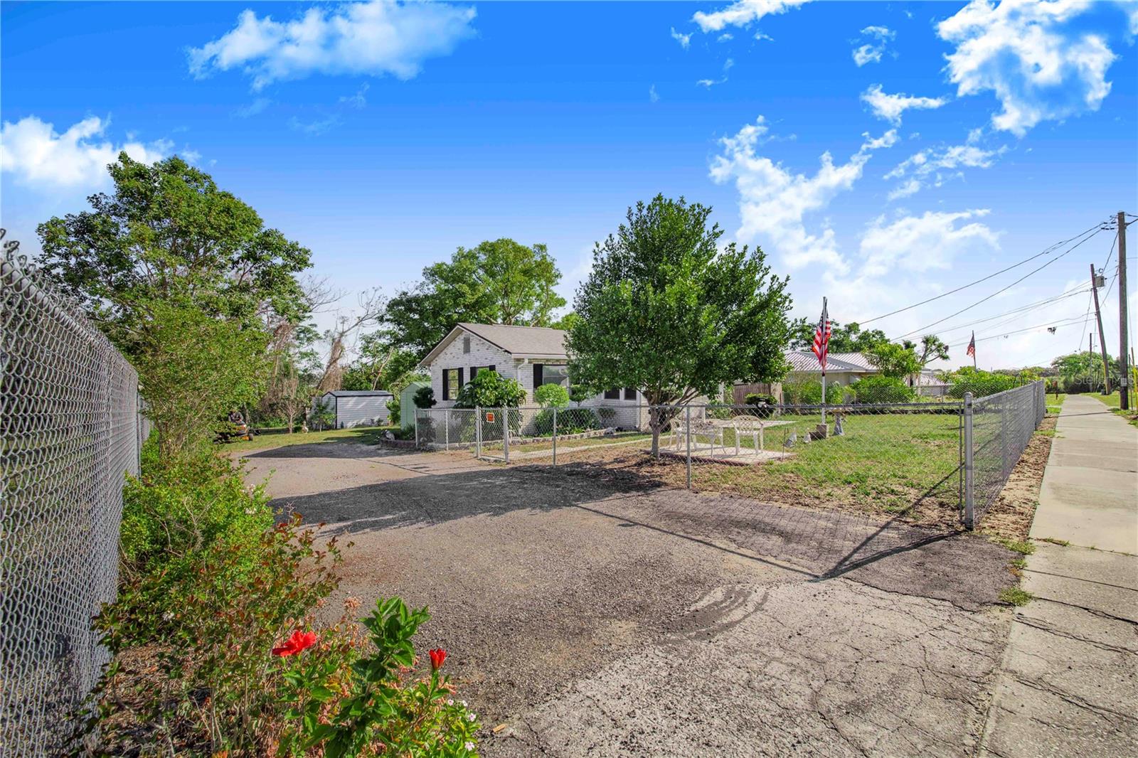 321 E MERRILL AVE, DUNDEE, FL, 33838