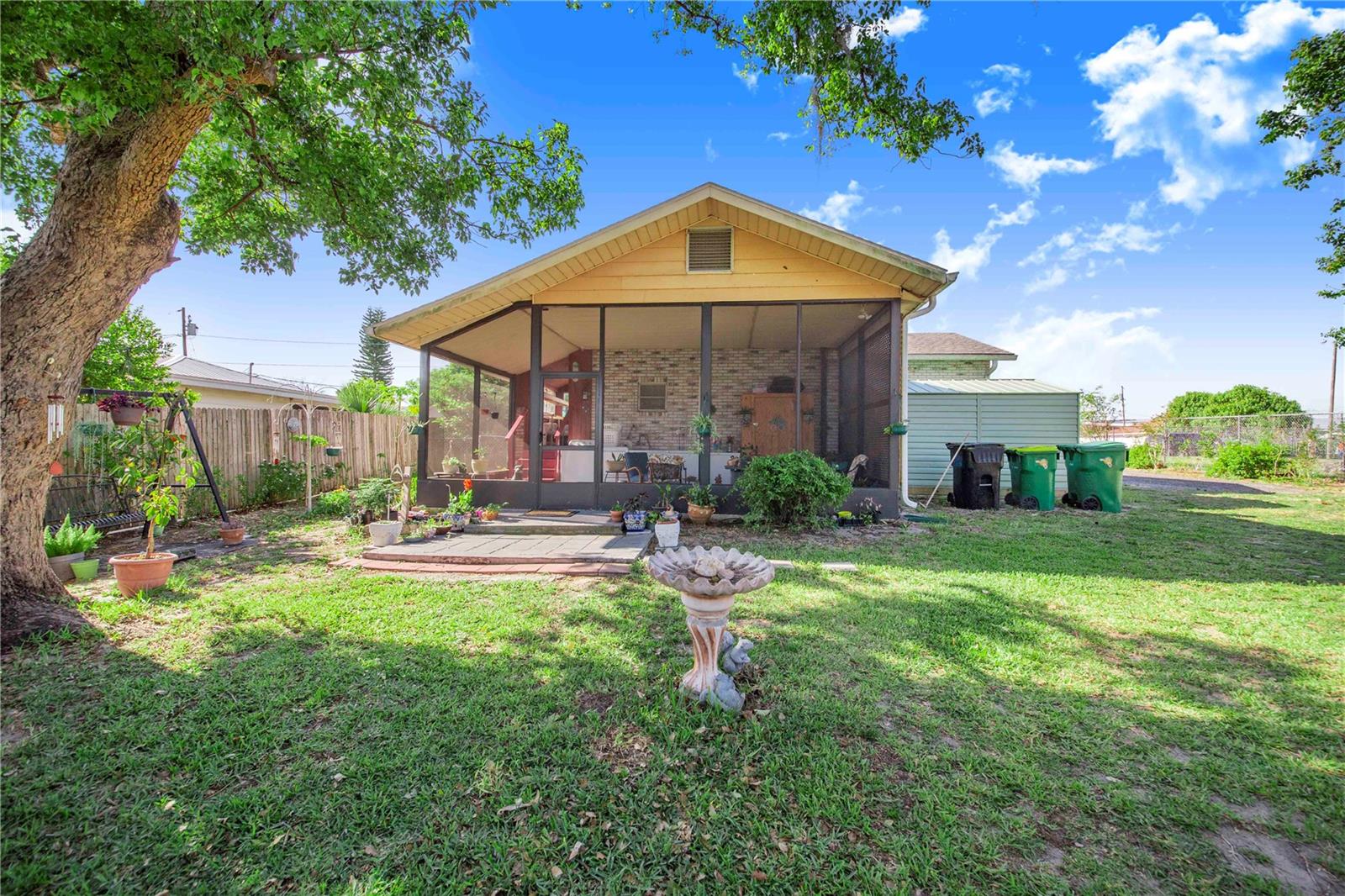 321 E MERRILL AVE, DUNDEE, FL, 33838