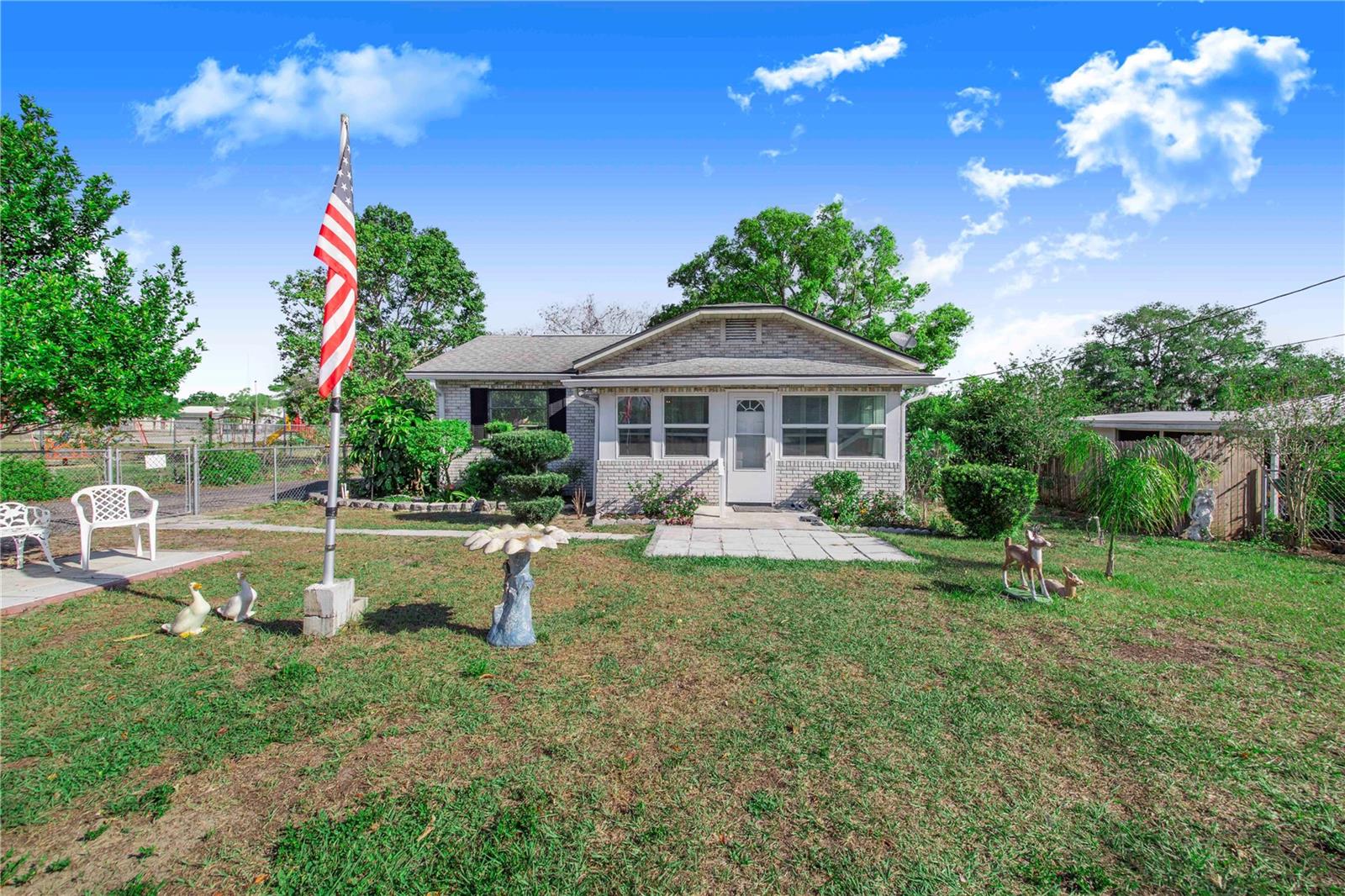 321 E MERRILL AVE, DUNDEE, FL, 33838