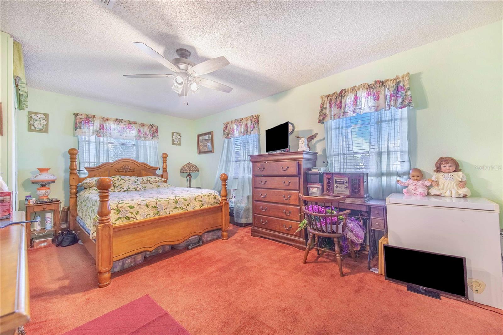 321 E MERRILL AVE, DUNDEE, FL, 33838