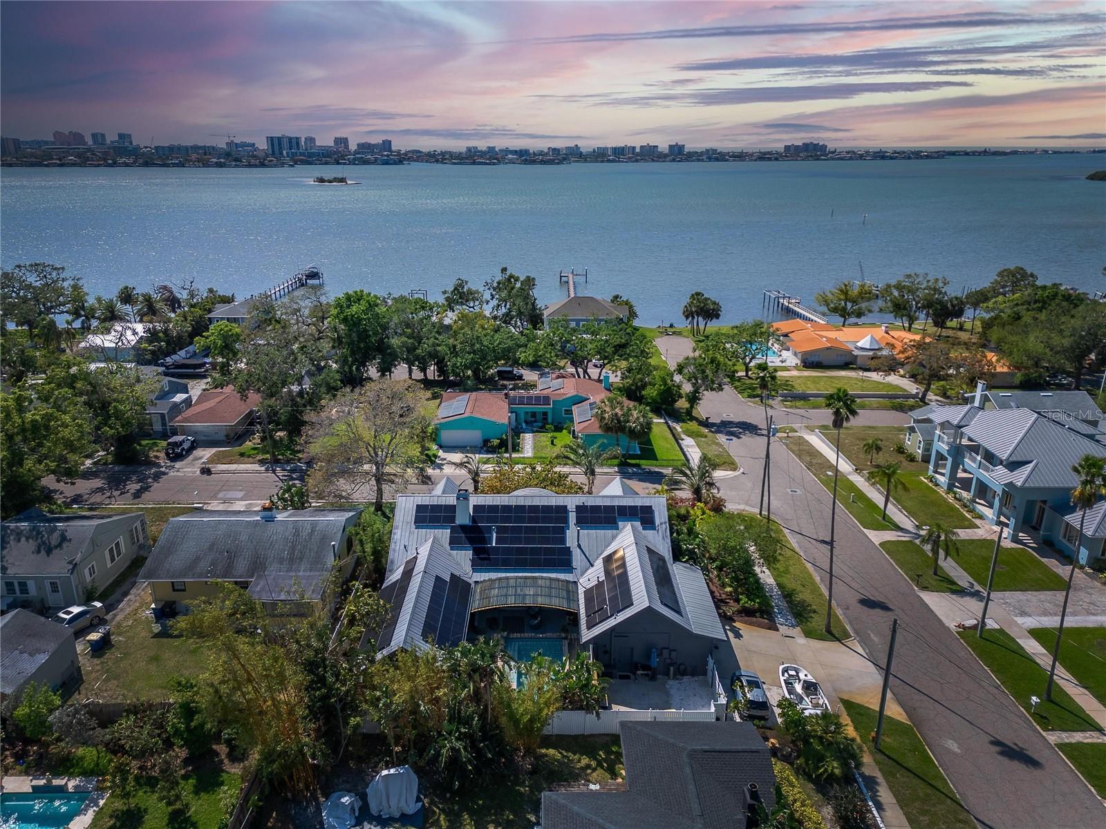 1715 SUNSET DR, CLEARWATER, FL, 33755
