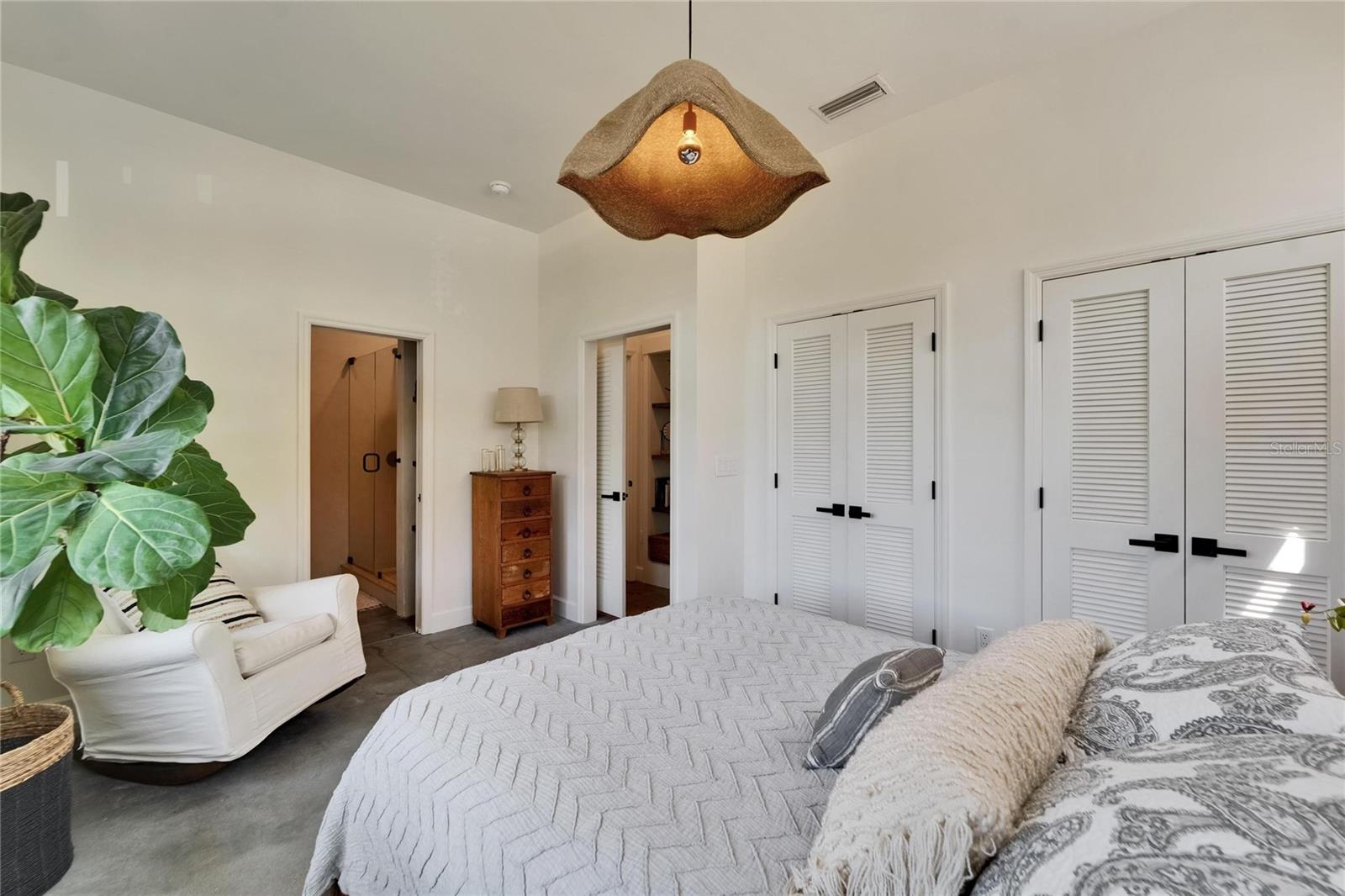 1715 SUNSET DR, CLEARWATER, FL, 33755