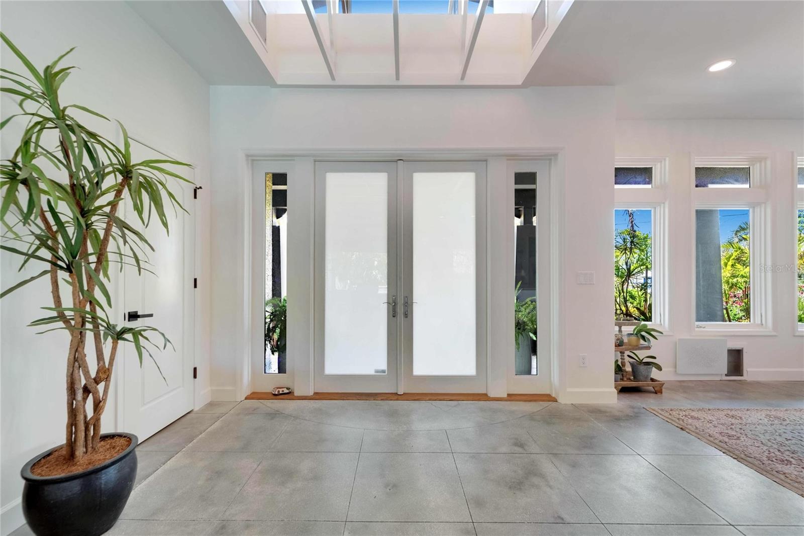 1715 SUNSET DR, CLEARWATER, FL, 33755