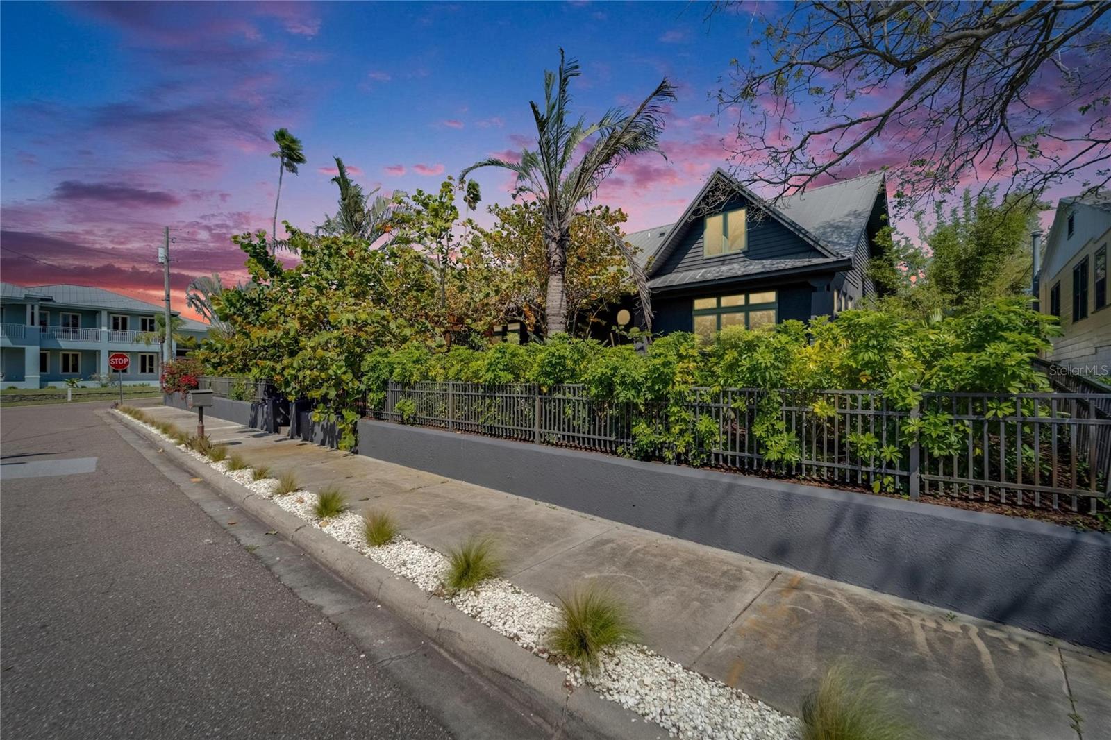 1715 SUNSET DR, CLEARWATER, FL, 33755