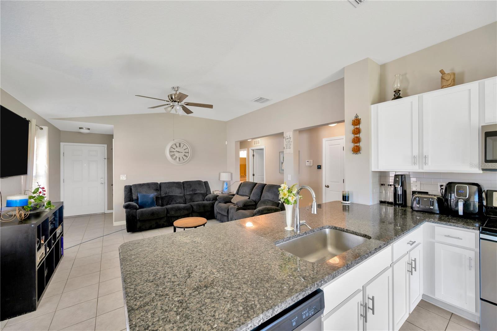 11221 GOLD COMPASS ST, GIBSONTON, FL, 33534