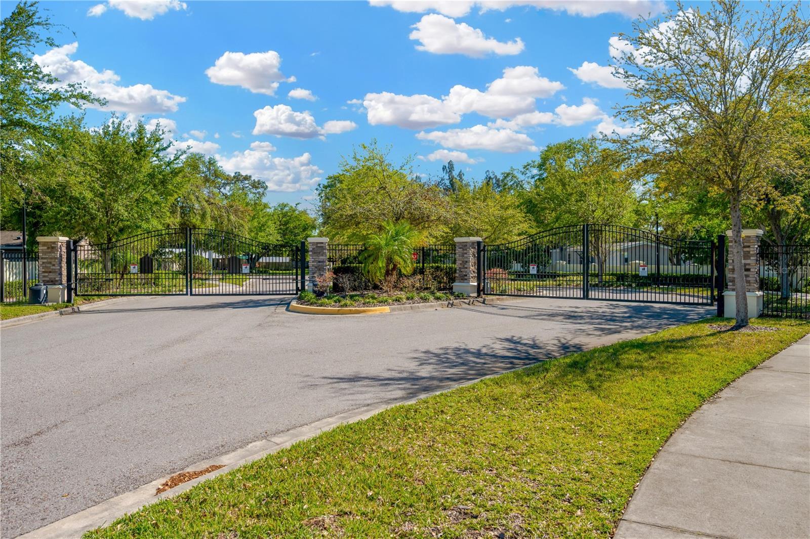 11221 GOLD COMPASS ST, GIBSONTON, FL, 33534