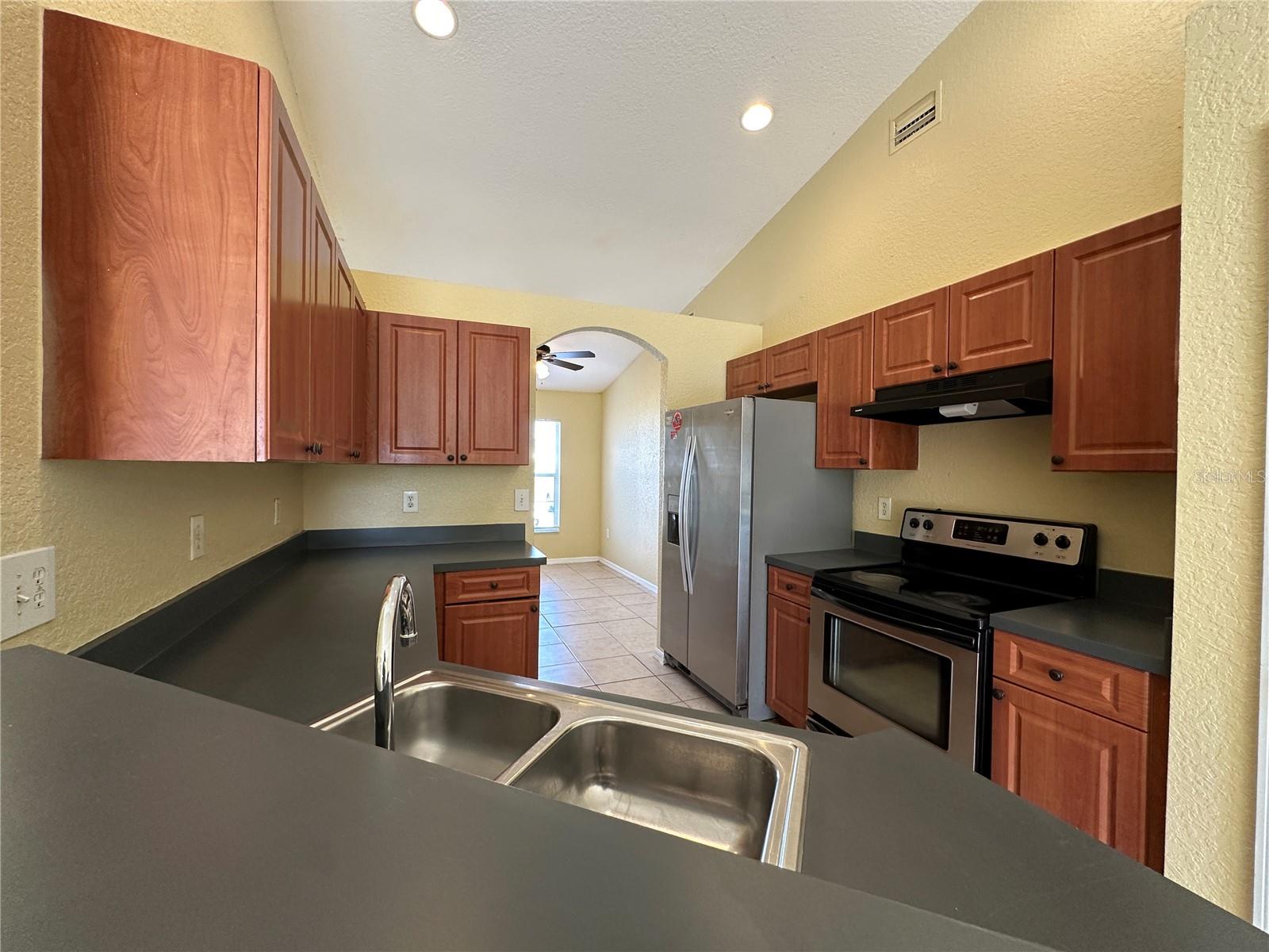 483 BIG SIOUX CT, KISSIMMEE, FL, 34759