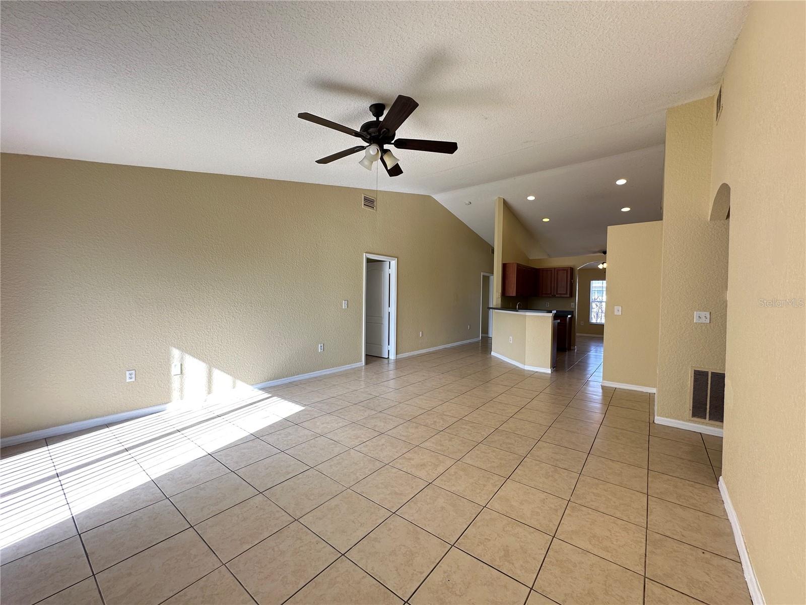 483 BIG SIOUX CT, KISSIMMEE, FL, 34759