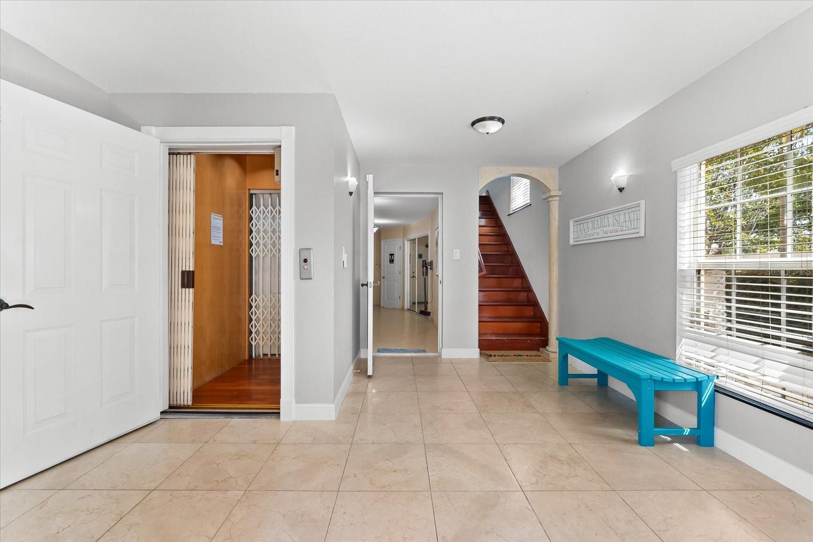 4001 5TH AVE, HOLMES BEACH, FL, 34217