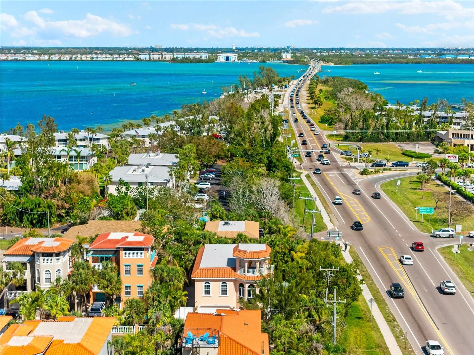 4001 5TH AVE, HOLMES BEACH, FL, 34217
