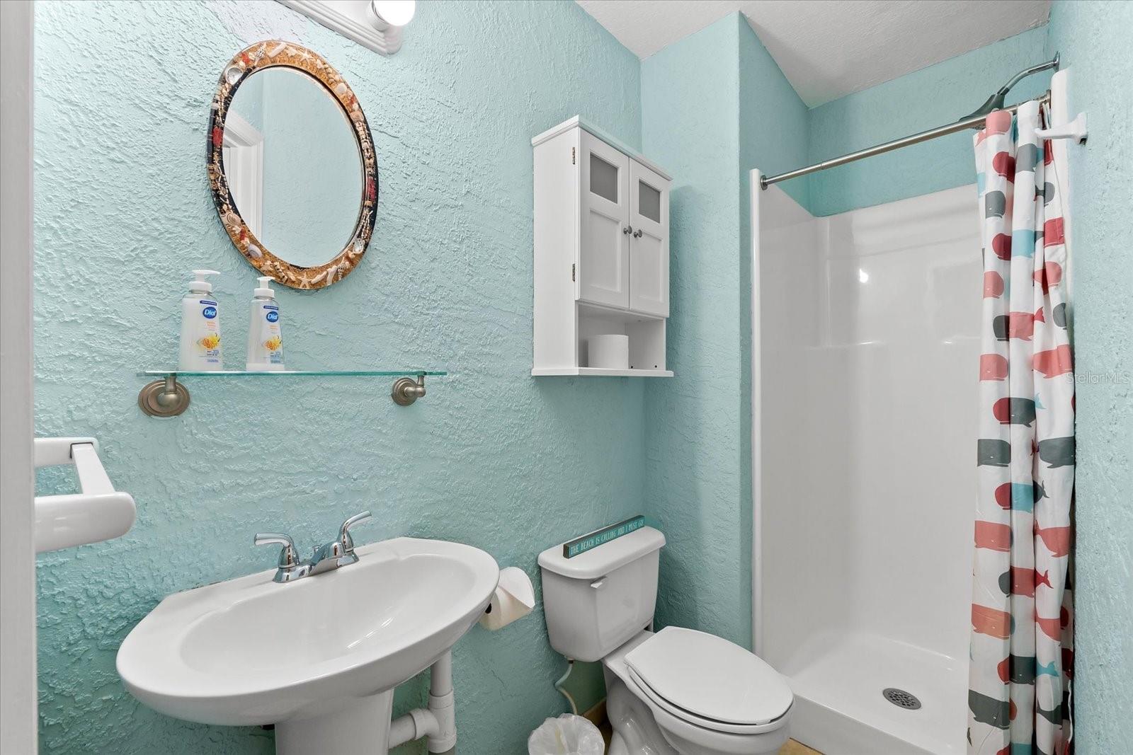 4001 5TH AVE, HOLMES BEACH, FL, 34217