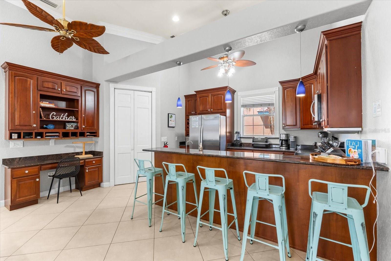 4001 5TH AVE, HOLMES BEACH, FL, 34217