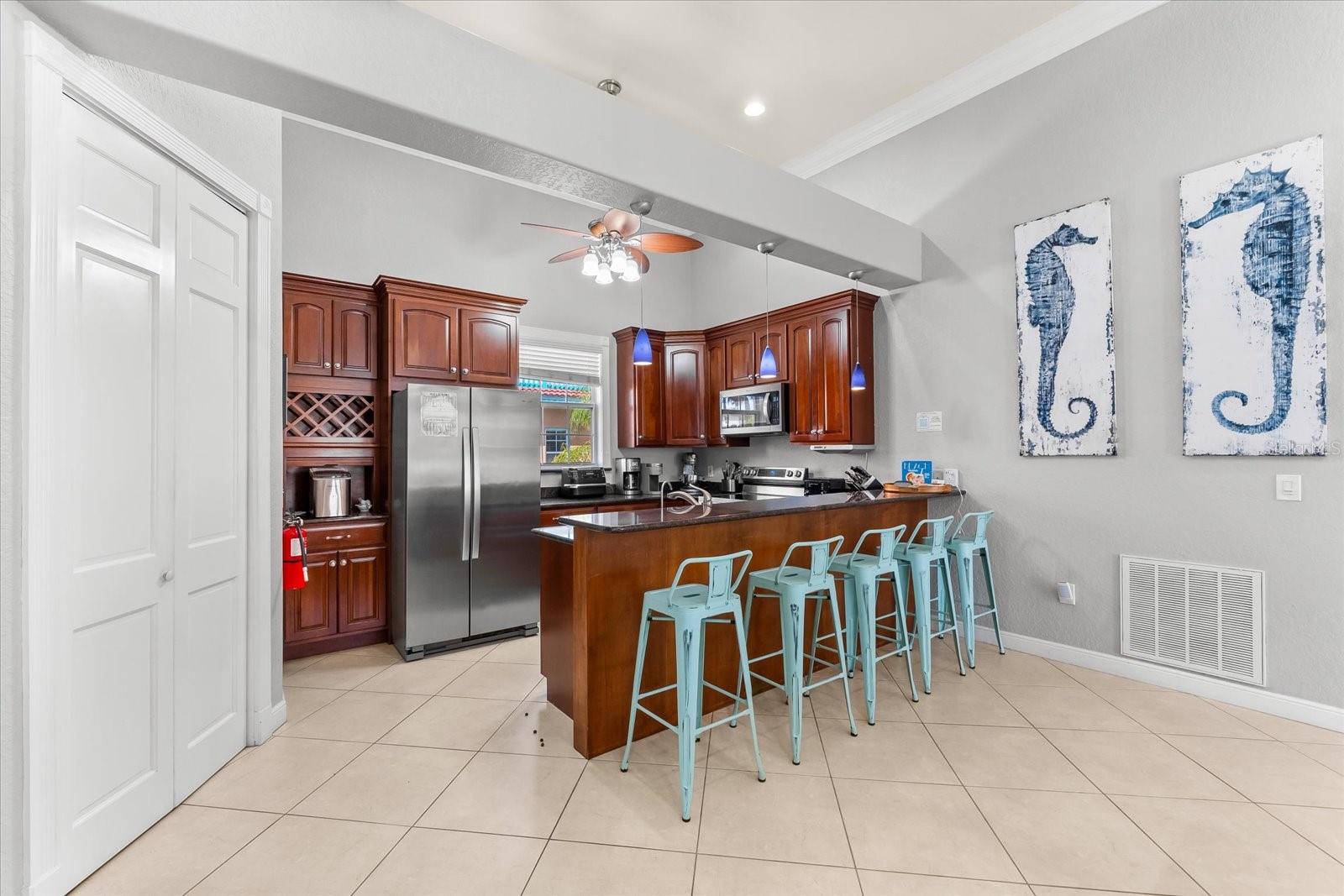 4001 5TH AVE, HOLMES BEACH, FL, 34217