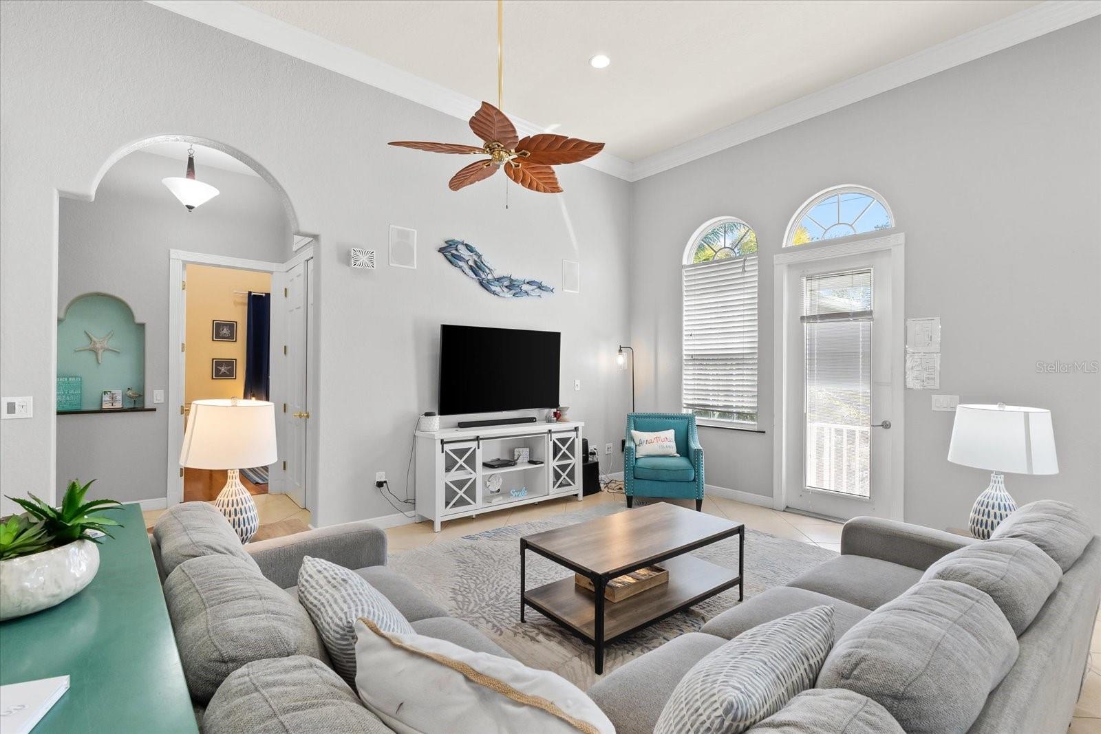 4001 5TH AVE, HOLMES BEACH, FL, 34217